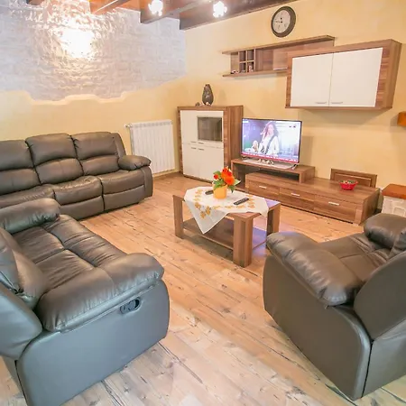 Cozy Corner - Tinjan, Istria Villa *