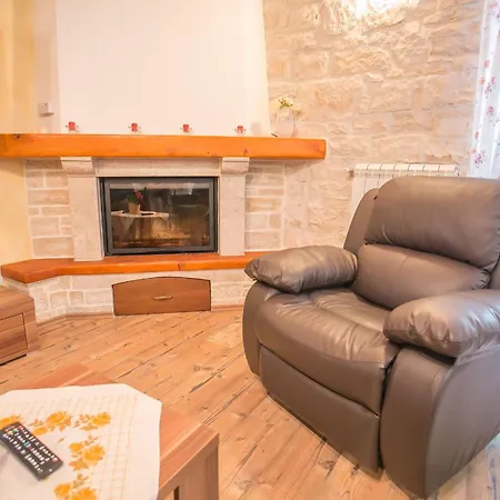 Cozy Corner - Tinjan, Istria Villa
